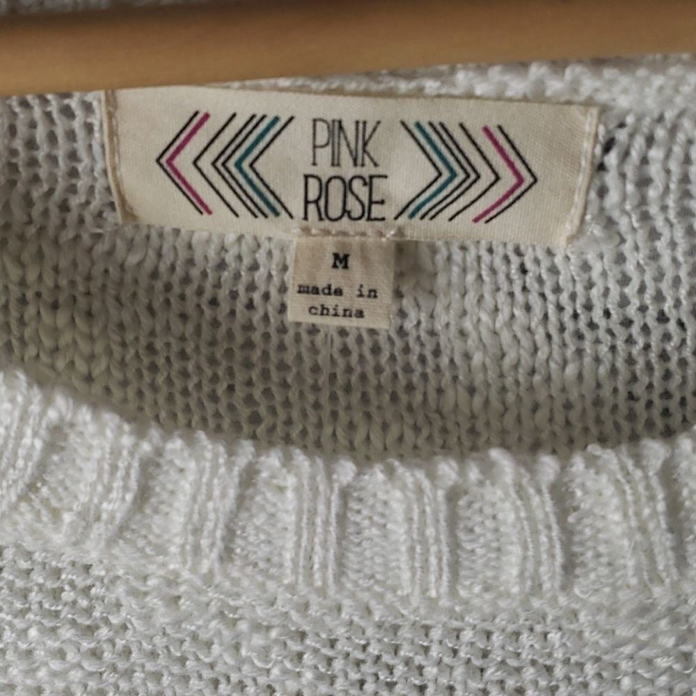 NWT Pink Rose Top - Picture 2 of 6